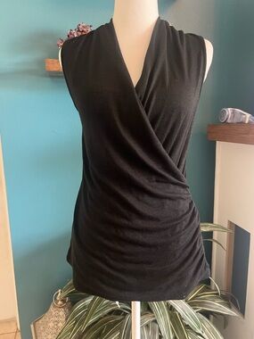 41 Hawthorn Black Sleeveless Surplice Tank